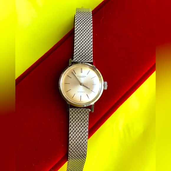 INTERNATIONAL WATCH COMPANY watch AUTOMATIC??? main image 5